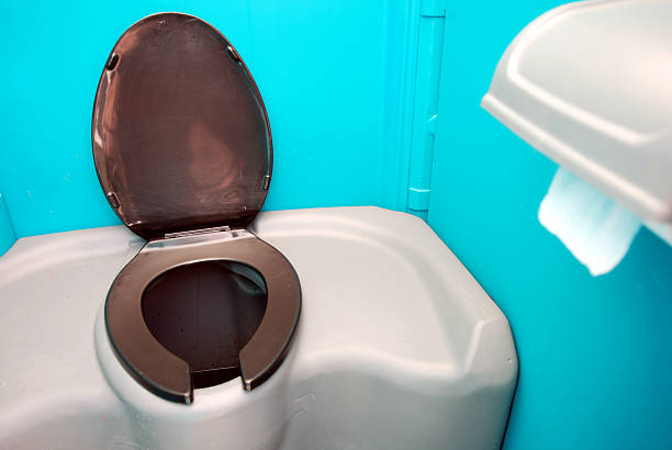 Best Portable restroom trailer rental  in Spicer, MN